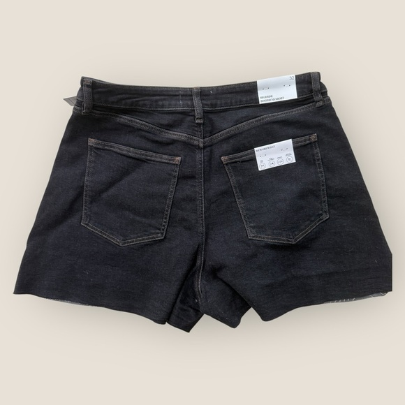 WeWoreWhat High Rise Boyfriend Shorts | Size 32 | NWT - Picture 6 of 8